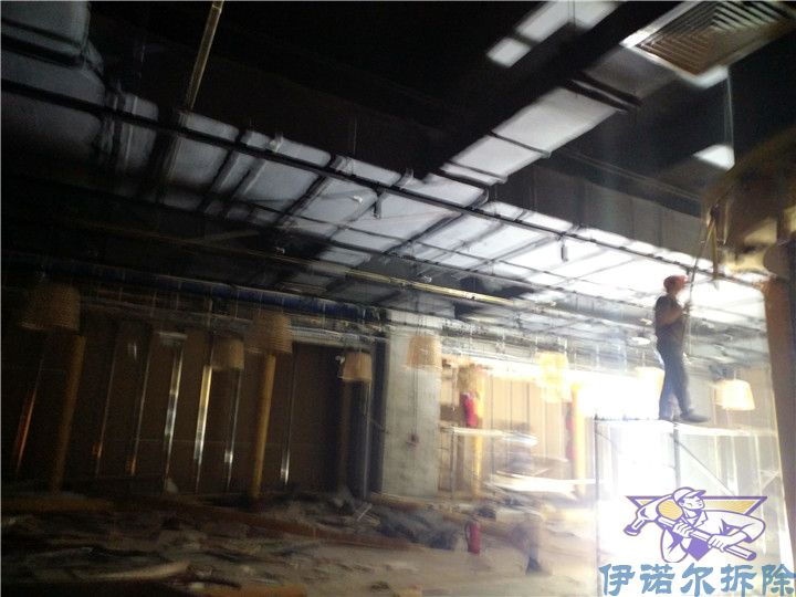 太倉有實(shí)力的窗戶拆除方案精細(xì)到位